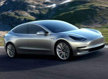 Poussé par le succès du Model 3, Tesla va augmenter sa production