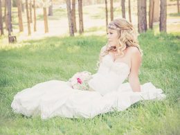 Elle découvre le jour de son mariage que son mari n’allait pas jouer au foot