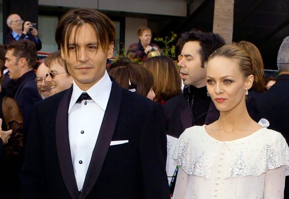 Johnny Depp a traité son ex Vanessa Paradis de “s***pe" dans un courriel adressé à Elton John