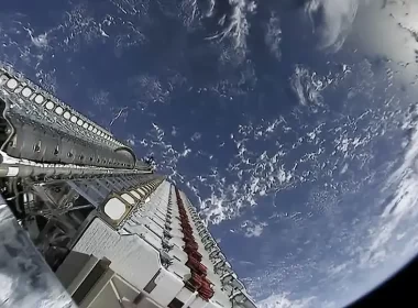 La prolifération des satellites Starlink : un danger imminent pour l’espace et l’astronomie