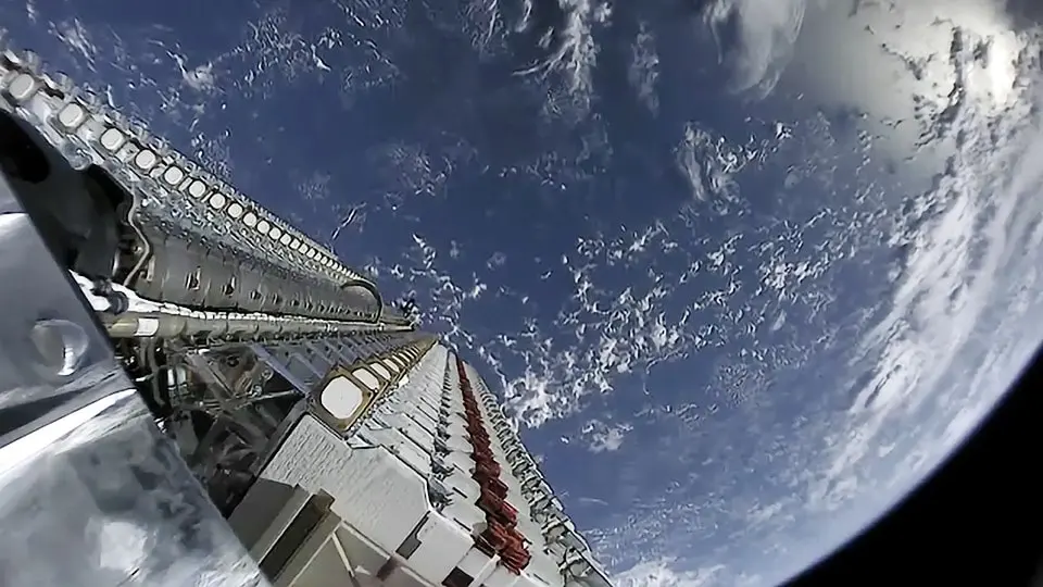 La prolifération des satellites Starlink : un danger imminent pour l’espace et l’astronomie